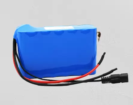 Taşınabilir Güç ve Güneş Enerjili Cihazlar için 24V 5.8Ah Yüksek Döngülü Li-Ion Pil Paketi
