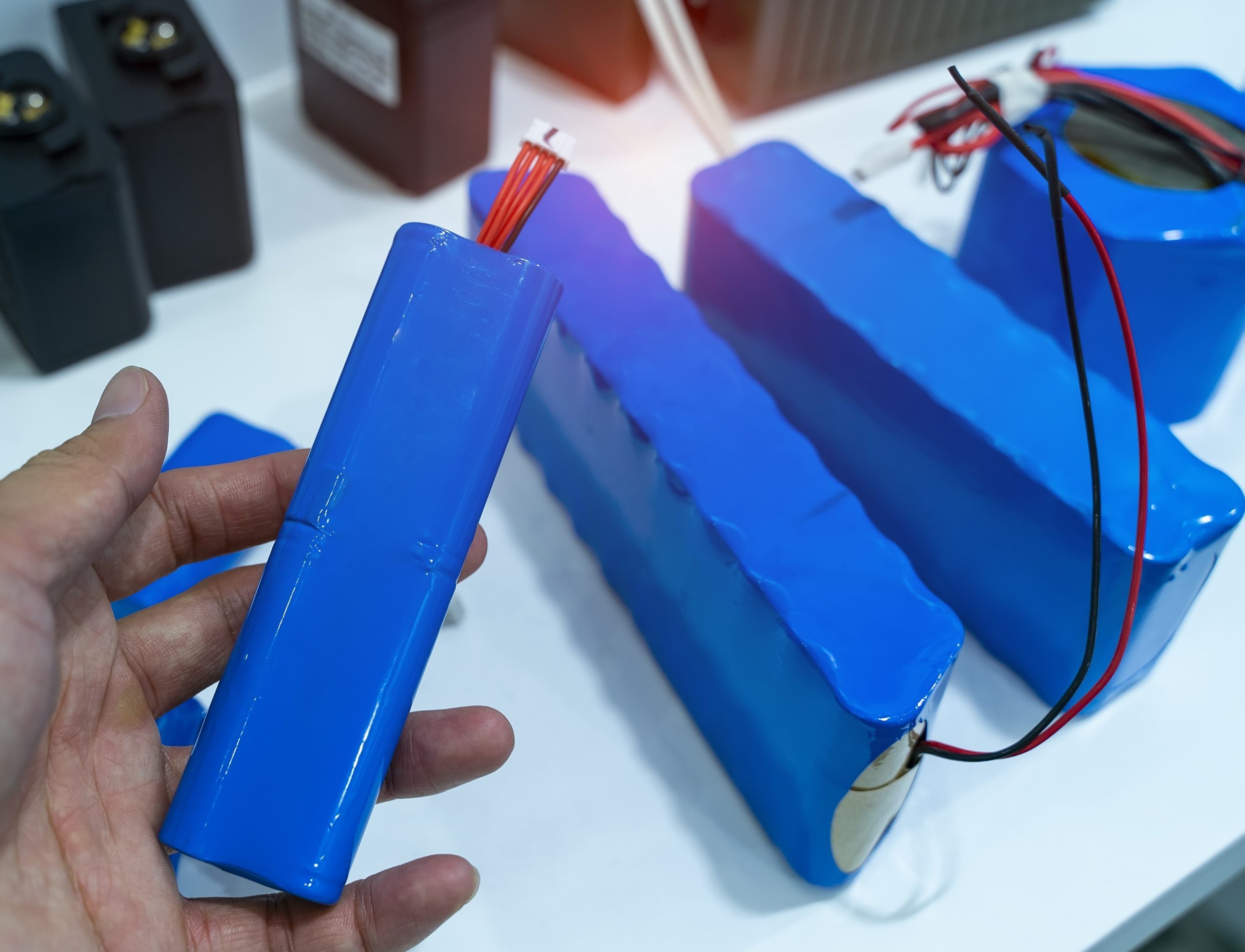 Custom Lithium Battery Packs: Technical Specifications Custom Lithium Battery Packs - Custom Lithium Battery Packs: Technical Specifications
