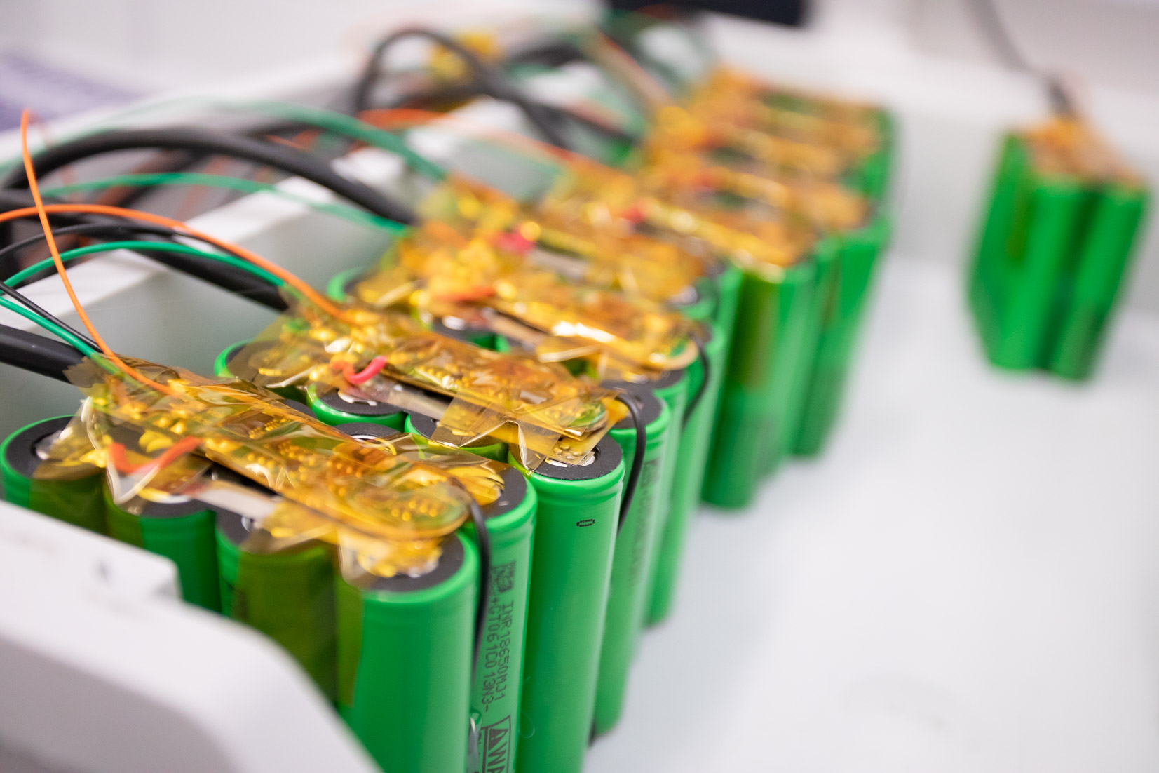 Lithium-Ion Battery Pack Lithium-Ion Battery Pack