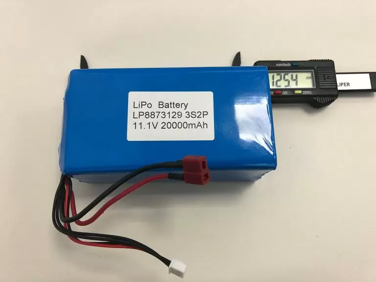 แบตเตอรี่ LiPo 3S: คู่มือฉบับสมบูรณ์สำหรับผู้เชี่ยวชาญด้านการจัดซื้อ (มาตรฐาน IEC 2025) แบตเตอรี่ LiPo 3S ขนาด 768x576 - แบตเตอรี่ LiPo 3S: คู่มือฉบับสมบูรณ์สำหรับผู้เชี่ยวชาญด้านการจัดซื้อ (มาตรฐาน IEC ปี 2025)